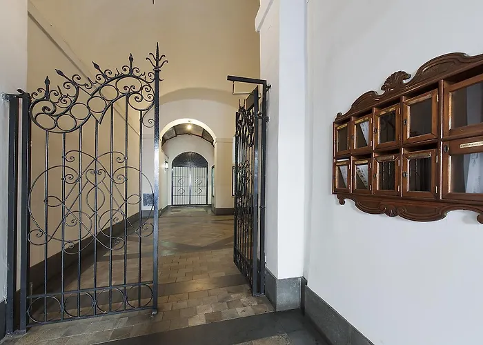Condotti - 60 Mt From Spanish Steps Appartement Rome