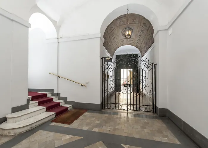 Condotti - 60 Mt From Spanish Steps *