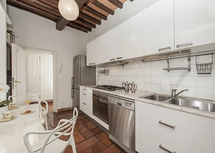 Condotti - 60 Mt From Spanish Steps